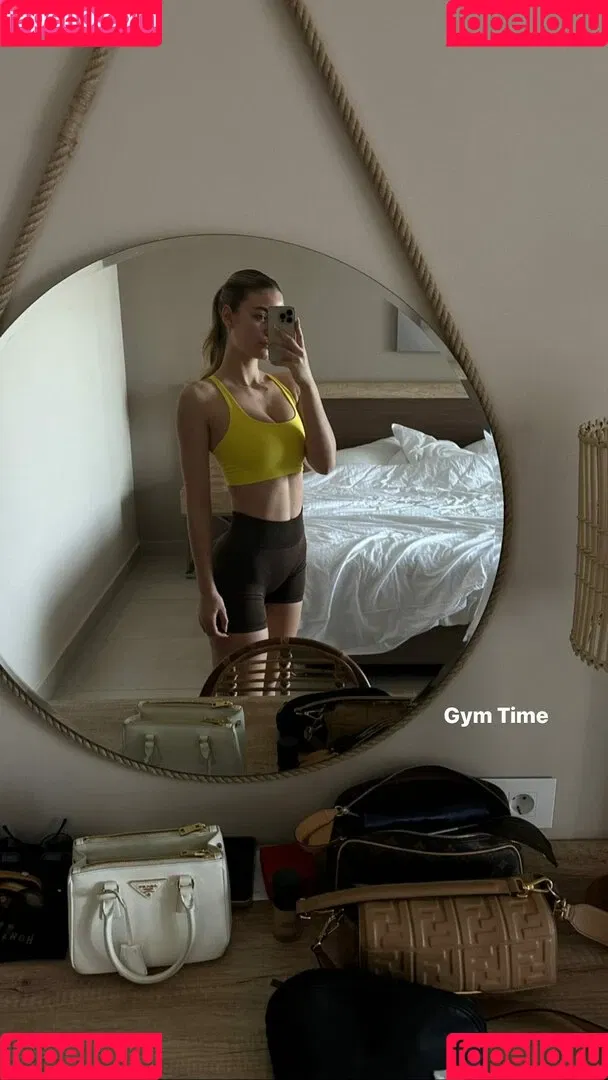 Emilia Bte Onlyfans Photo Gallery 