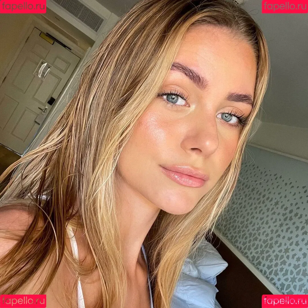 Emilia Bte Onlyfans Photo Gallery 