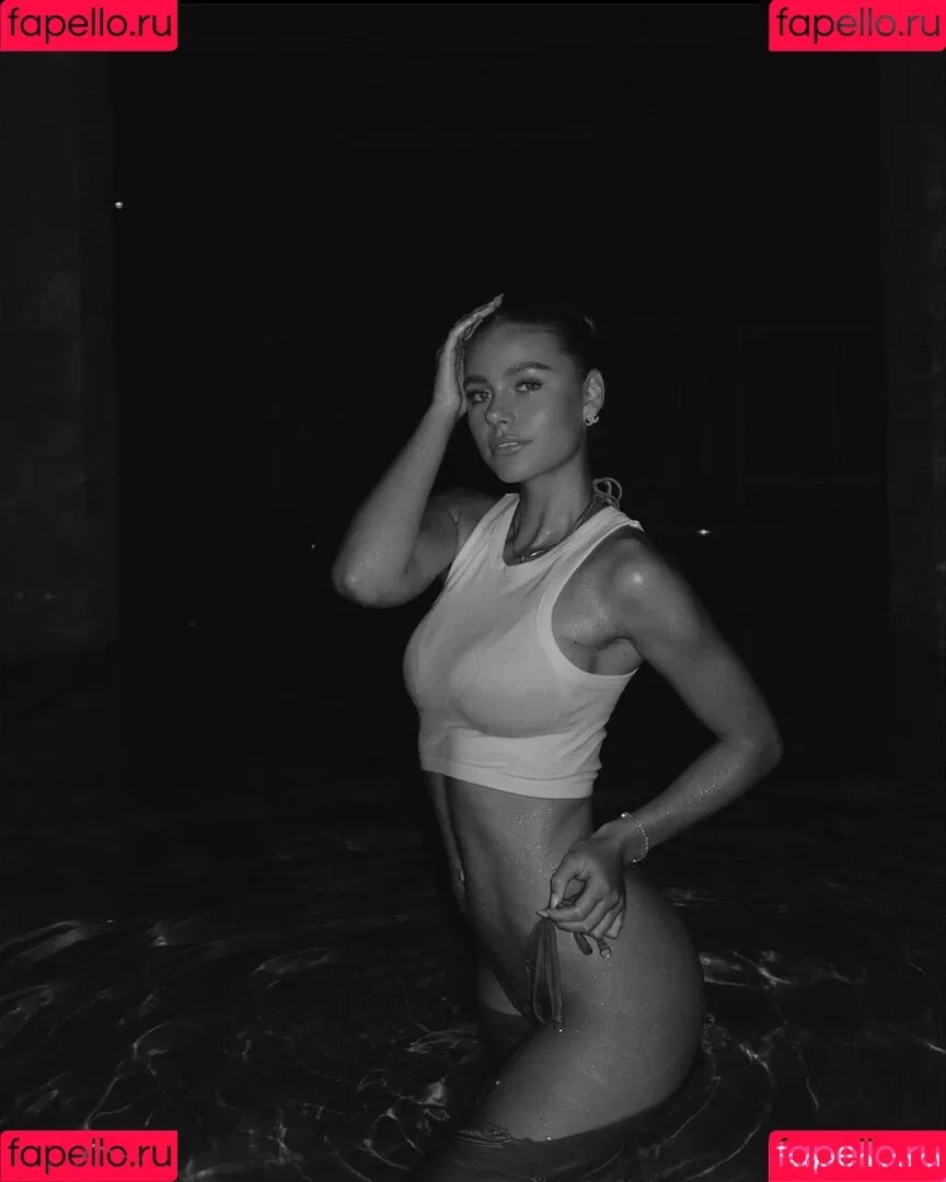 Emilia Bte Onlyfans Photo Gallery 