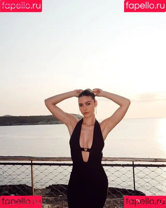 Emilia Bte Onlyfans Photo Gallery 
