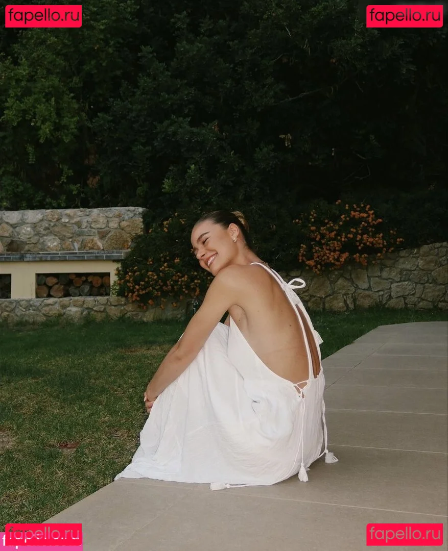 Emilia Bte Onlyfans Photo Gallery 