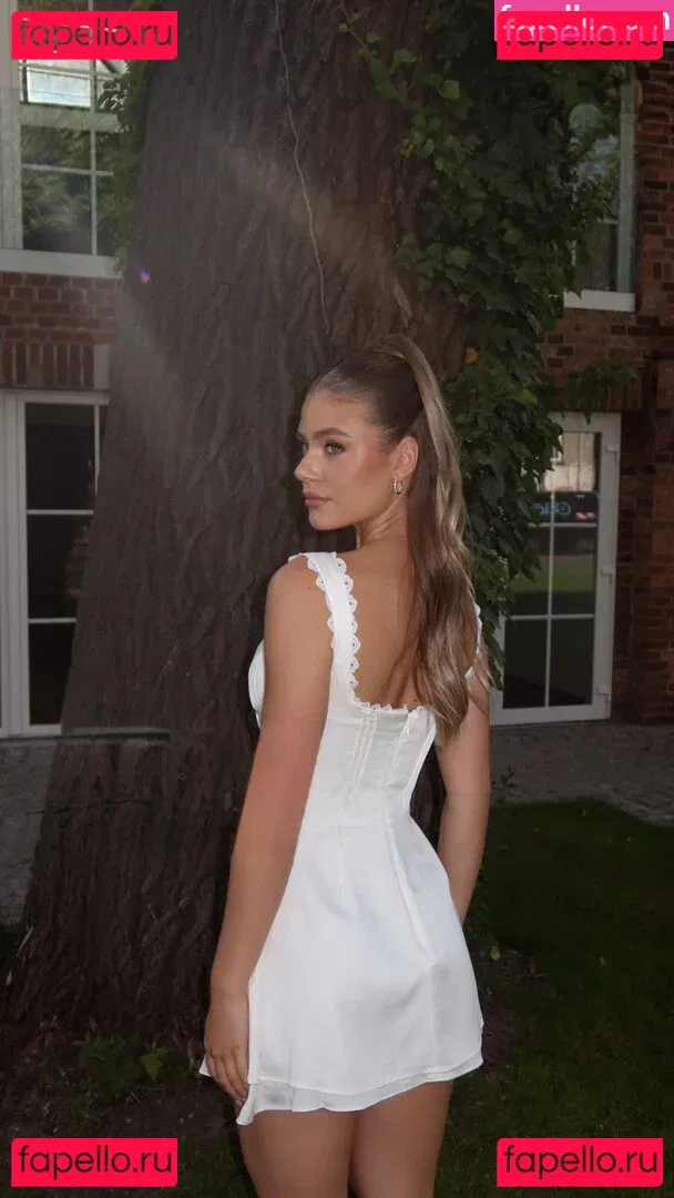 Emilia Bte Onlyfans Photo Gallery 