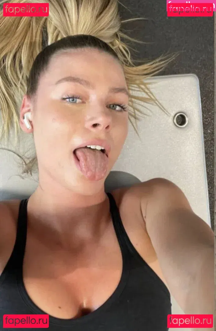 Emilia Bte Onlyfans Photo Gallery 