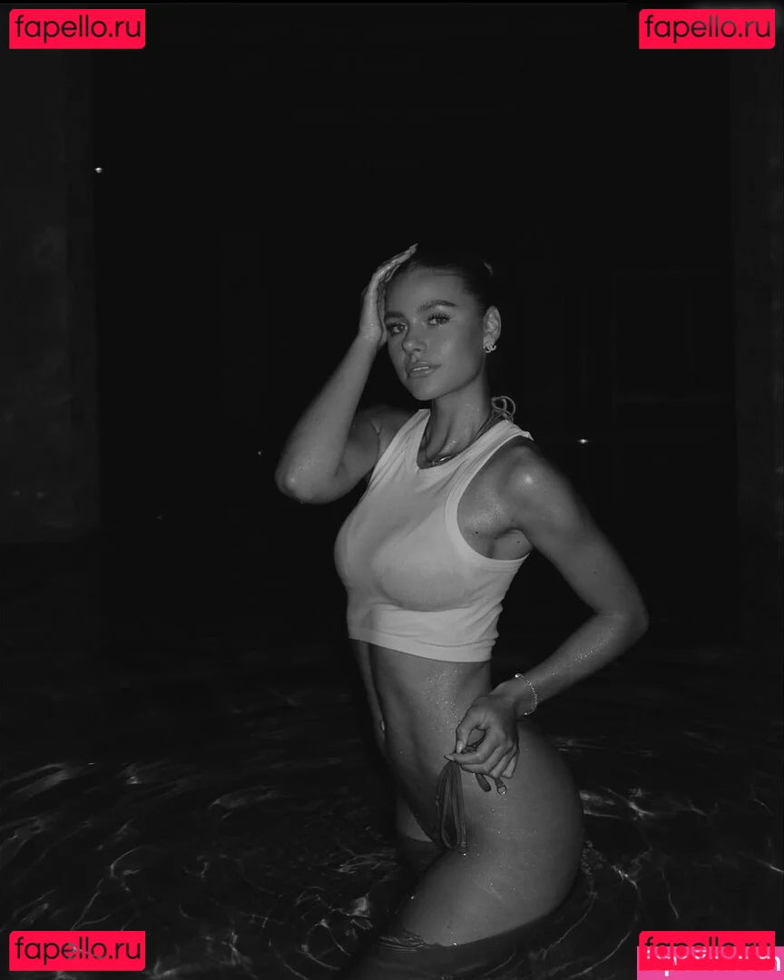 Emilia Bte Onlyfans Photo Gallery 