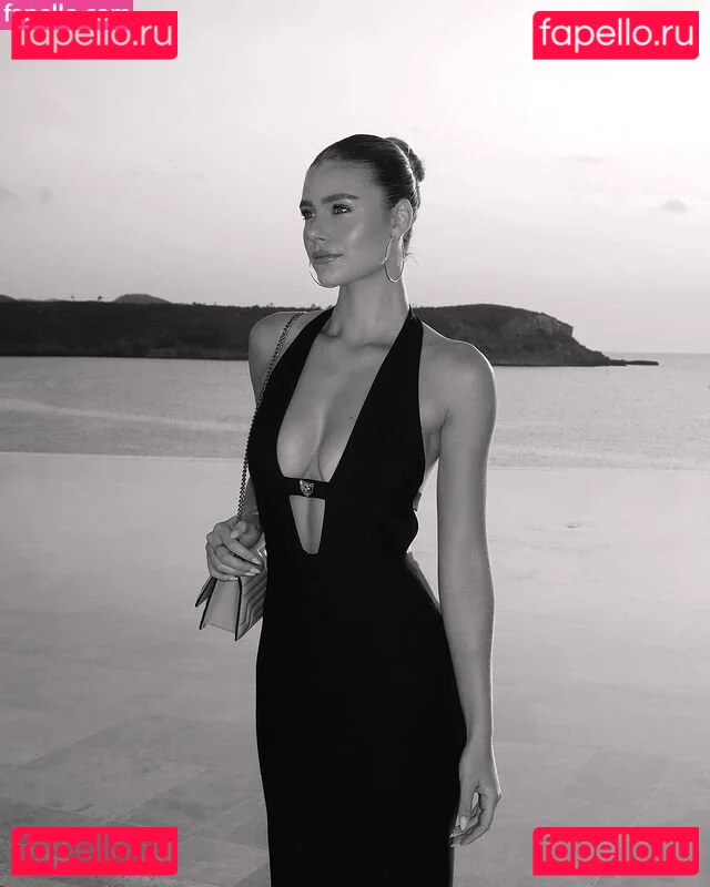 Emilia Bte Onlyfans Photo Gallery 