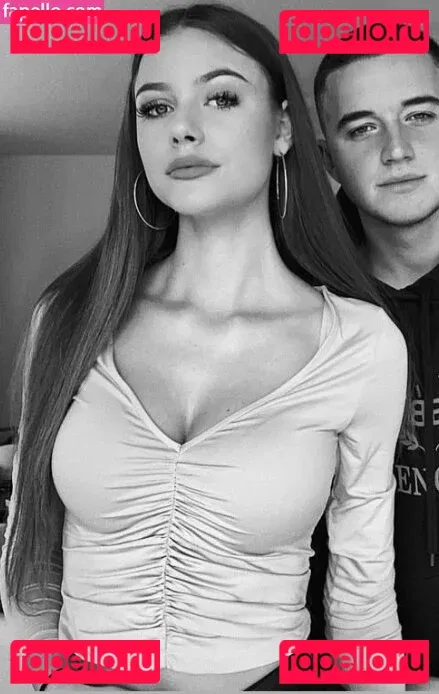 Emilia Bte Onlyfans Photo Gallery 