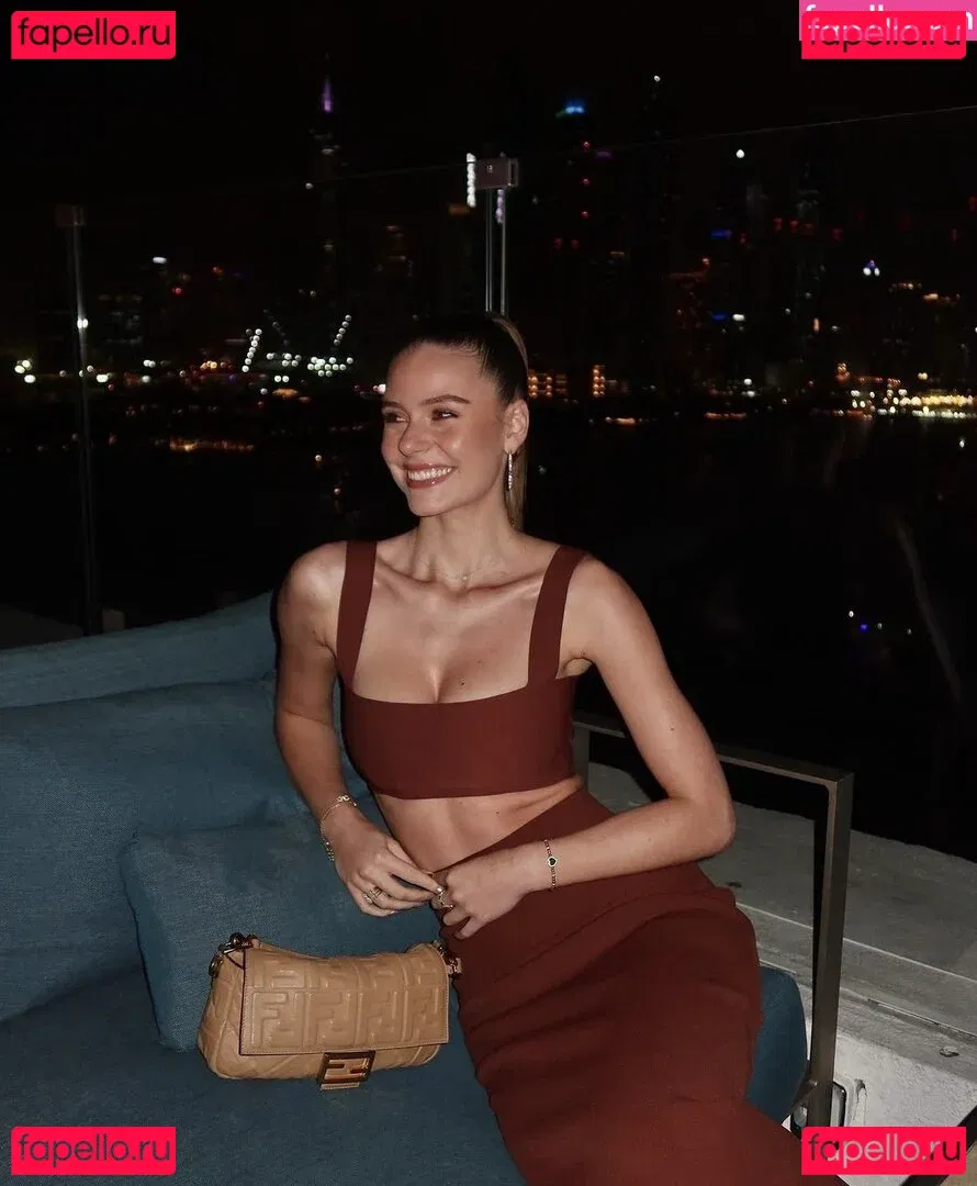 Emilia Bte Onlyfans Photo Gallery 