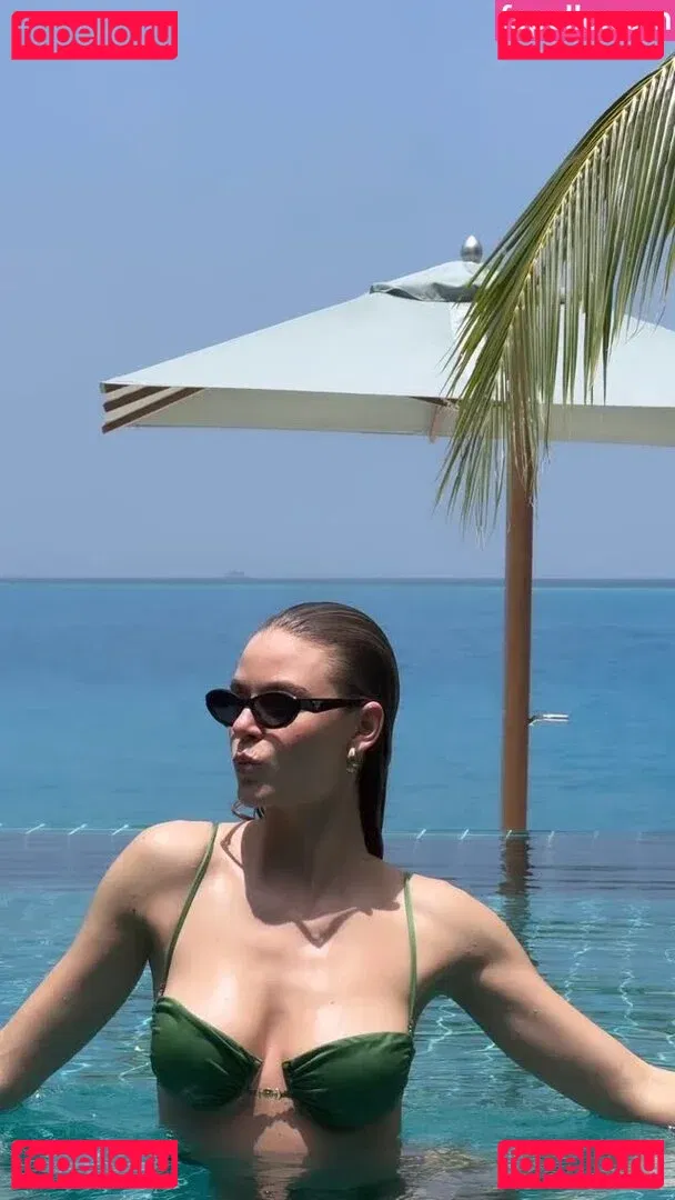 Emilia Bte Onlyfans Photo Gallery 