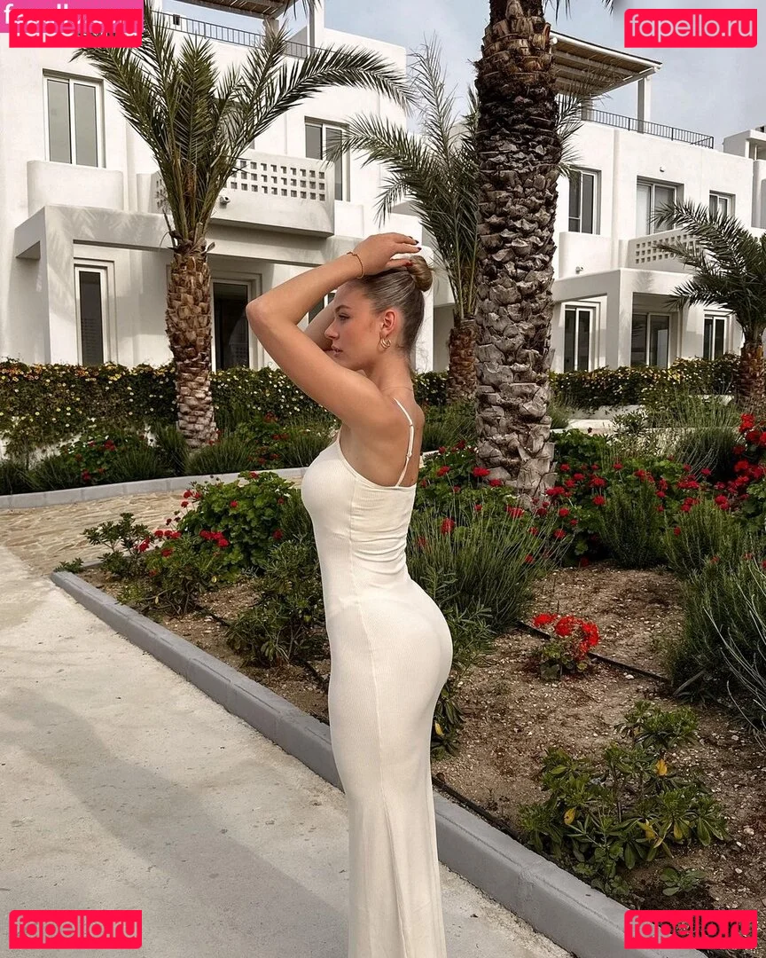 Emilia Bte Onlyfans Photo Gallery 