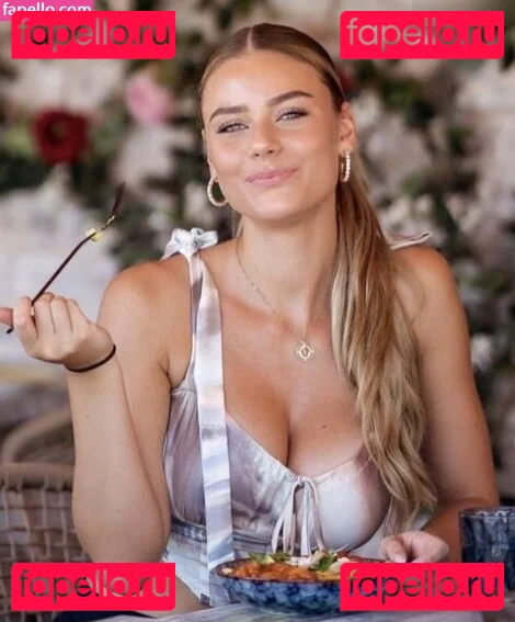 Emilia Bte Onlyfans Photo Gallery 