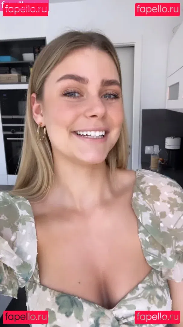 Emilia Bte Onlyfans Photo Gallery 