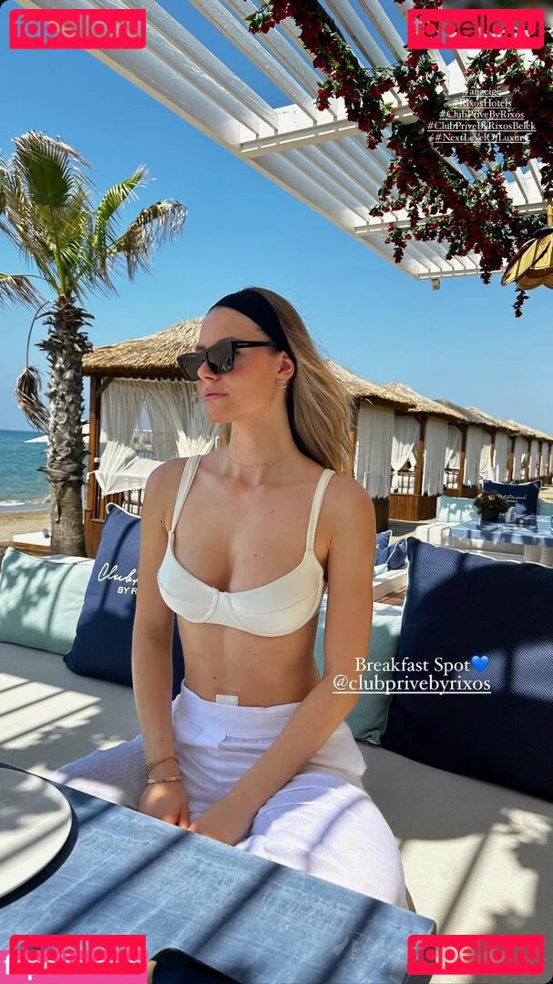 Emilia Bte Onlyfans Photo Gallery 