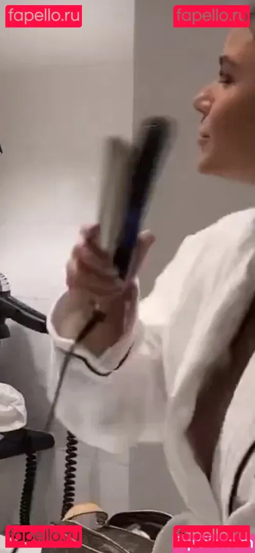 Emilia Bte Onlyfans Photo Gallery 