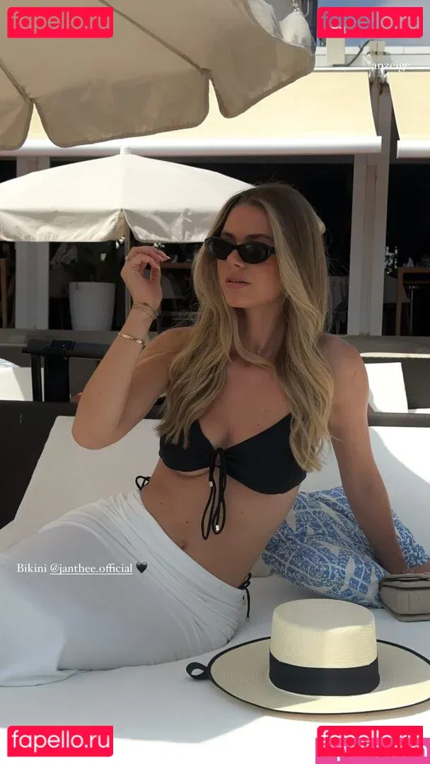 Emilia Bte Onlyfans Photo Gallery 