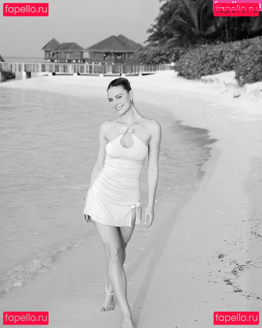 Emilia Bte Onlyfans Photo Gallery 