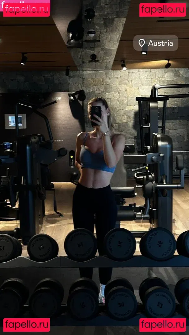 Emilia Bte Onlyfans Photo Gallery 