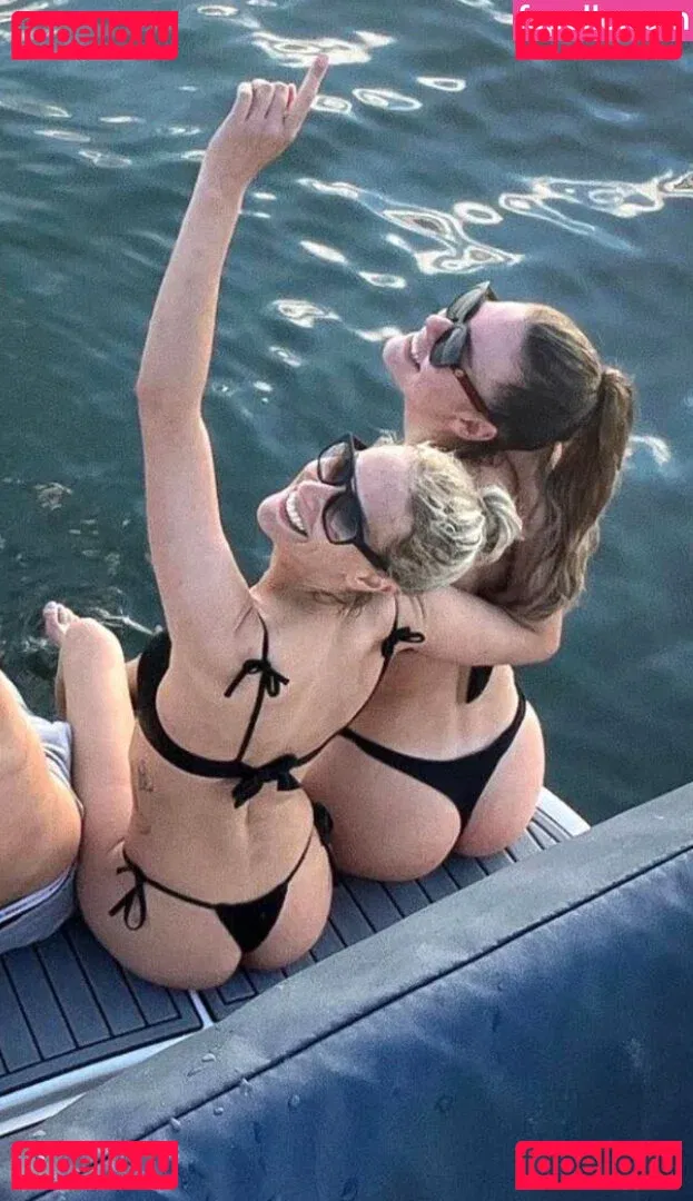 Emilia Bte Onlyfans Photo Gallery 