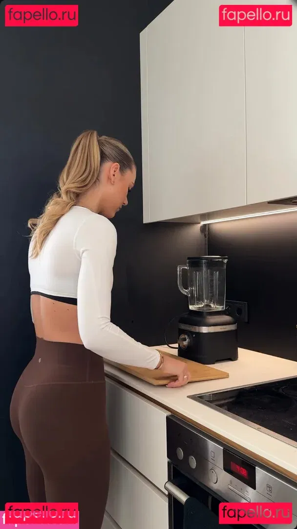 Emilia Bte Onlyfans Photo Gallery 