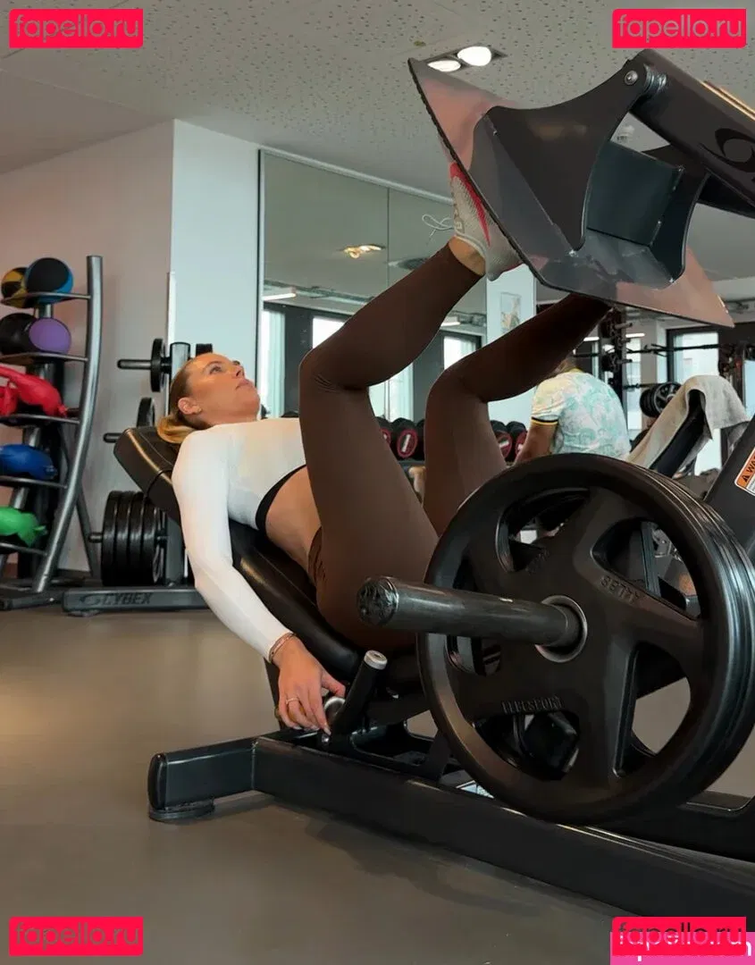 Emilia Bte Onlyfans Photo Gallery 