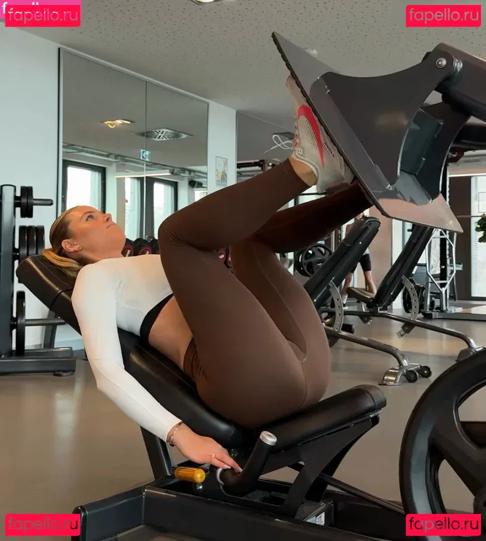 Emilia Bte Onlyfans Photo Gallery 