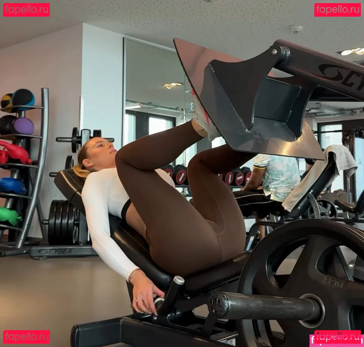 Emilia Bte Onlyfans Photo Gallery 