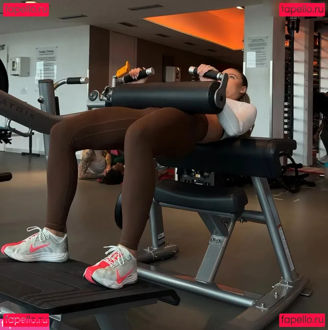 Emilia Bte Onlyfans Photo Gallery 