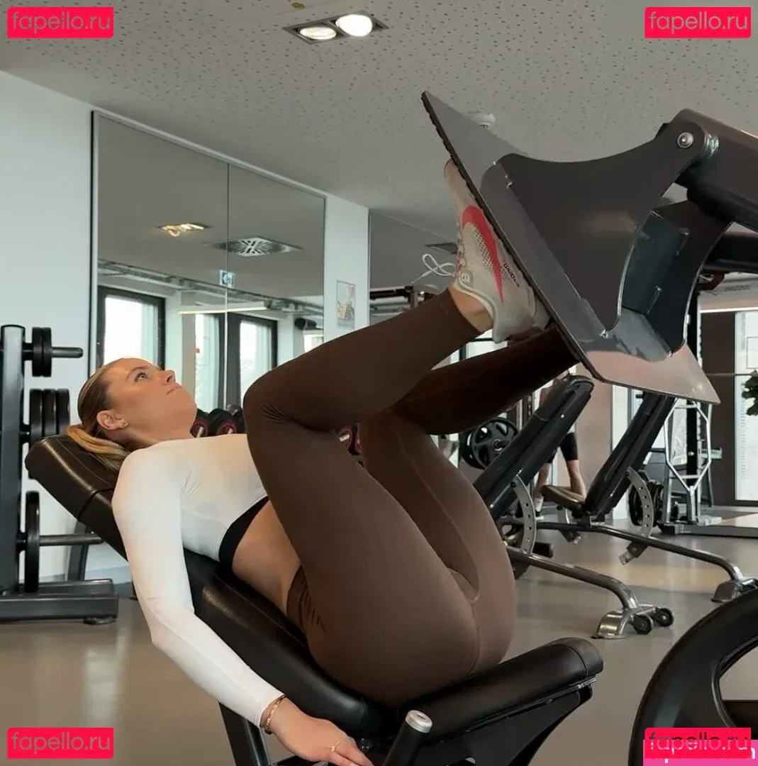 Emilia Bte Onlyfans Photo Gallery 