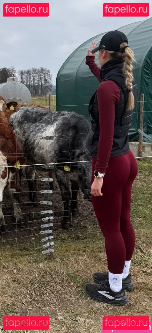 Emilia Bte Onlyfans Photo Gallery 