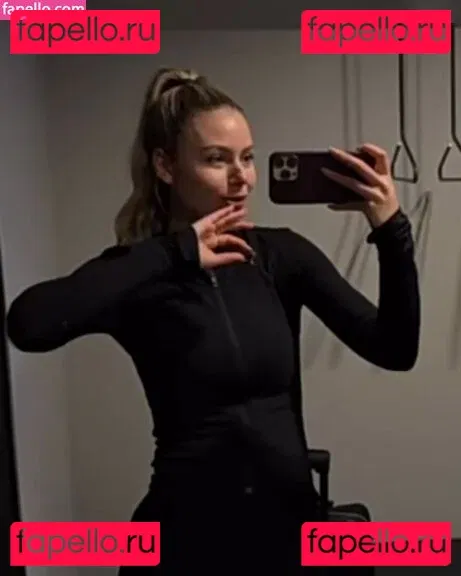 Emilia Bte Onlyfans Photo Gallery 