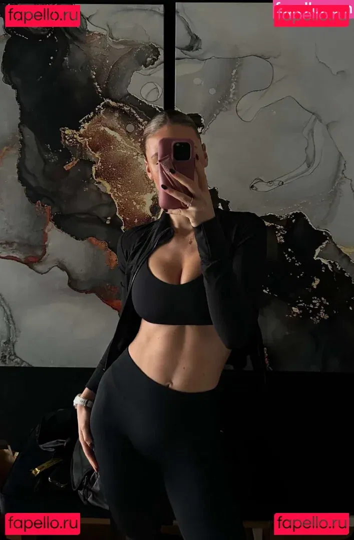 Emilia Bte Onlyfans Photo Gallery 