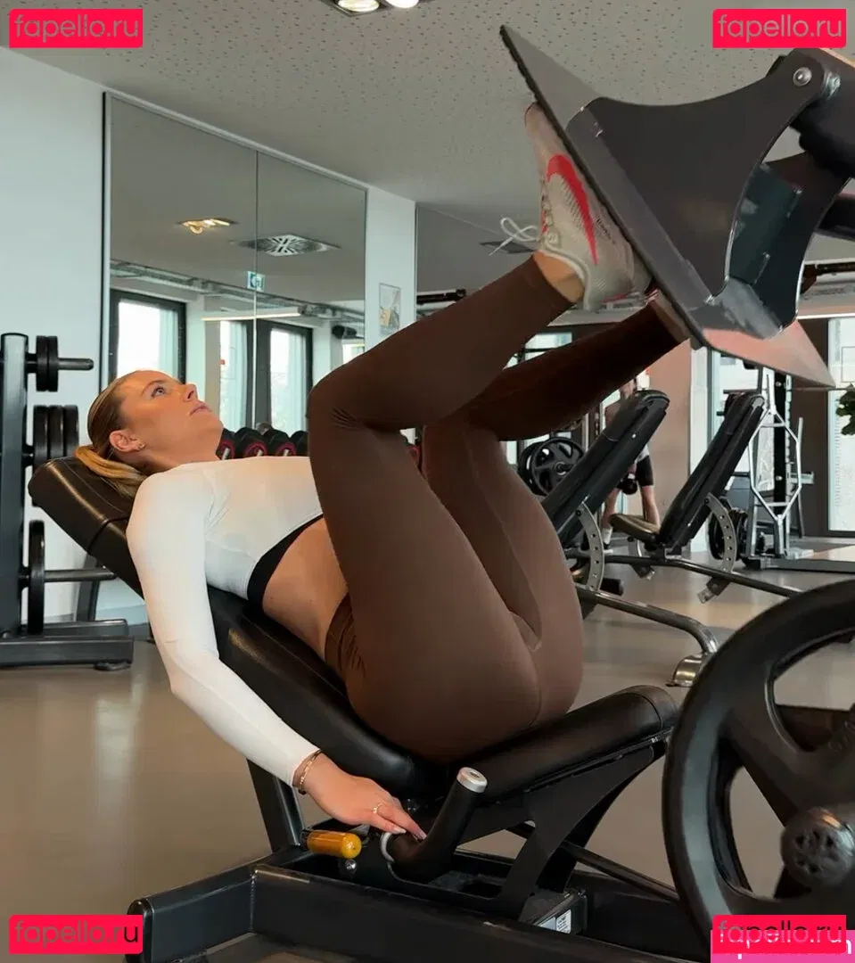 Emilia Bte Onlyfans Photo Gallery 