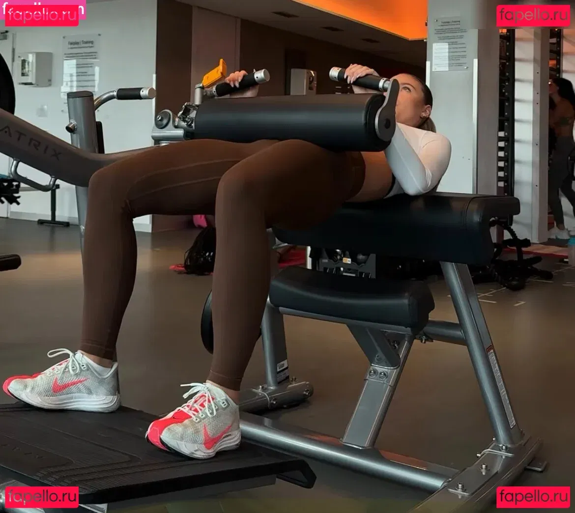 Emilia Bte Onlyfans Photo Gallery 