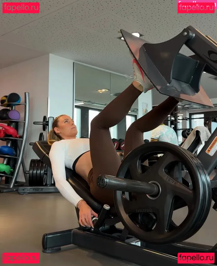 Emilia Bte Onlyfans Photo Gallery 