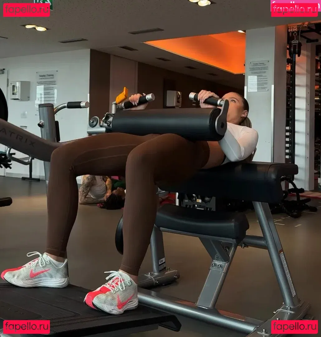 Emilia Bte Onlyfans Photo Gallery 