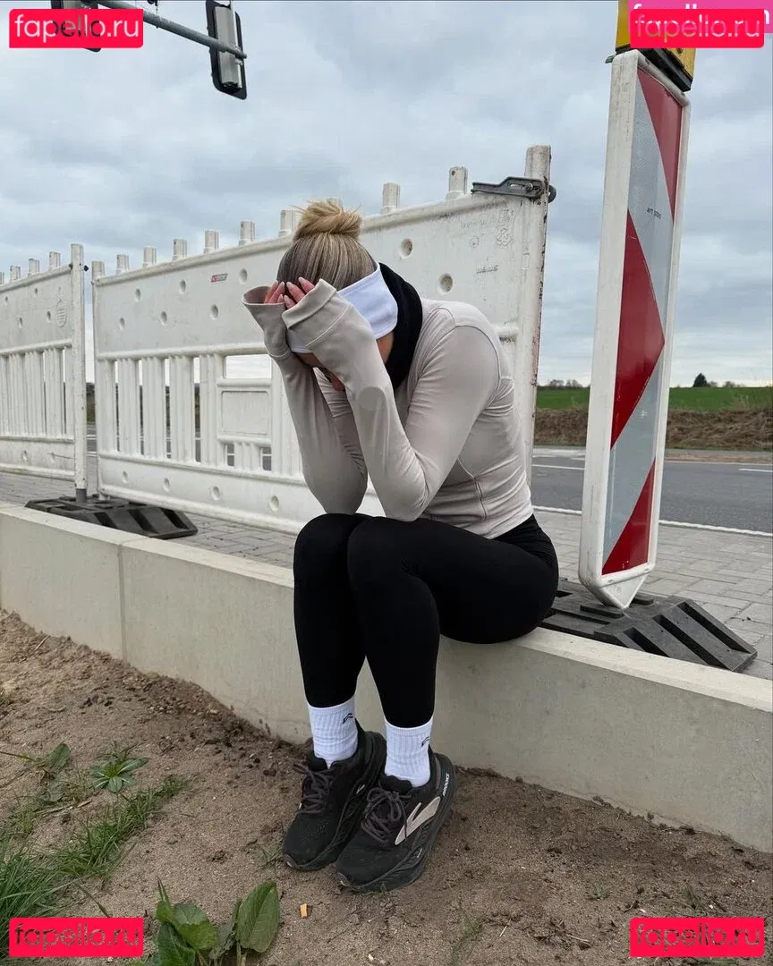 Emilia Bte Onlyfans Photo Gallery 