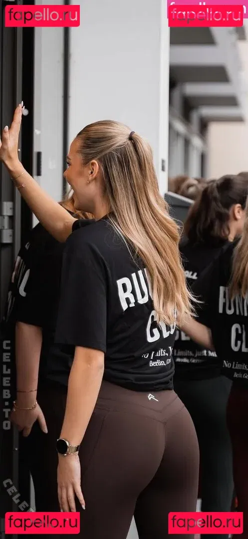 Emilia Bte Onlyfans Photo Gallery 