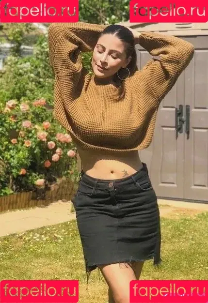 Karishma Kotak Onlyfans Photo Gallery 