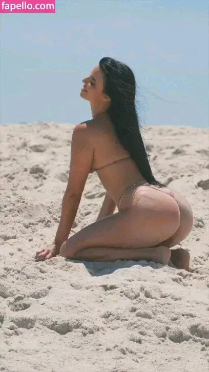 Ivana Knoll Onlyfans Photo Gallery 