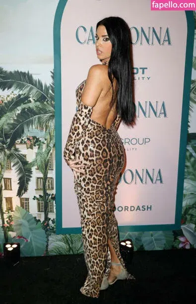 Ivana Knoll Onlyfans Photo Gallery 