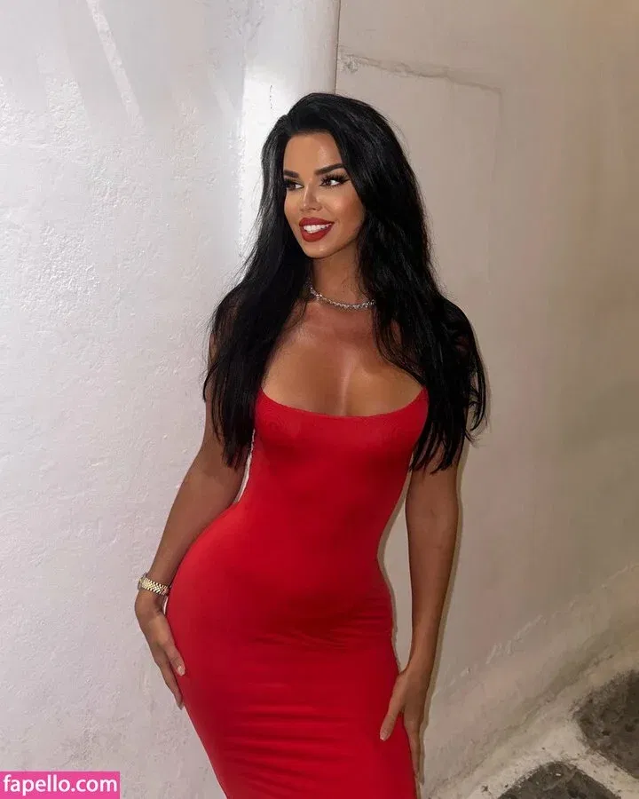 Ivana Knoll Onlyfans Photo Gallery 