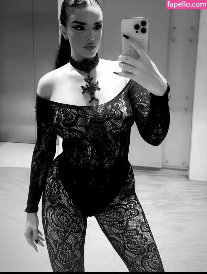 Ivana Knoll Onlyfans Photo Gallery 