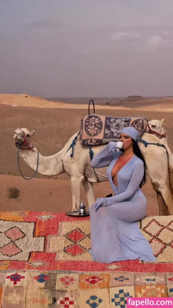 Ivana Knoll Onlyfans Photo Gallery 