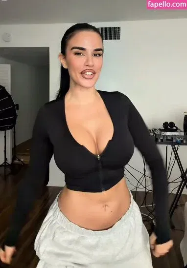 Ivana Knoll Onlyfans Photo Gallery 