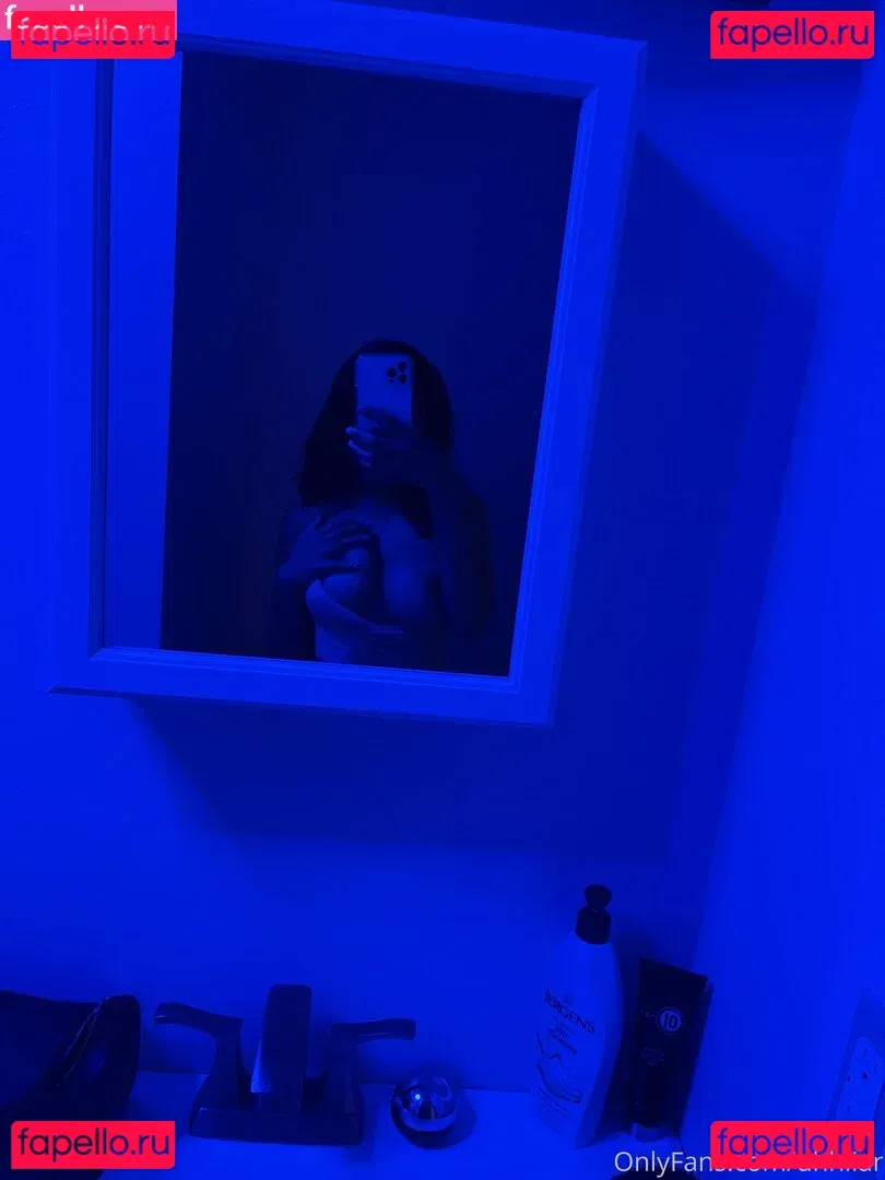 ulyra.me Onlyfans Photo Gallery 