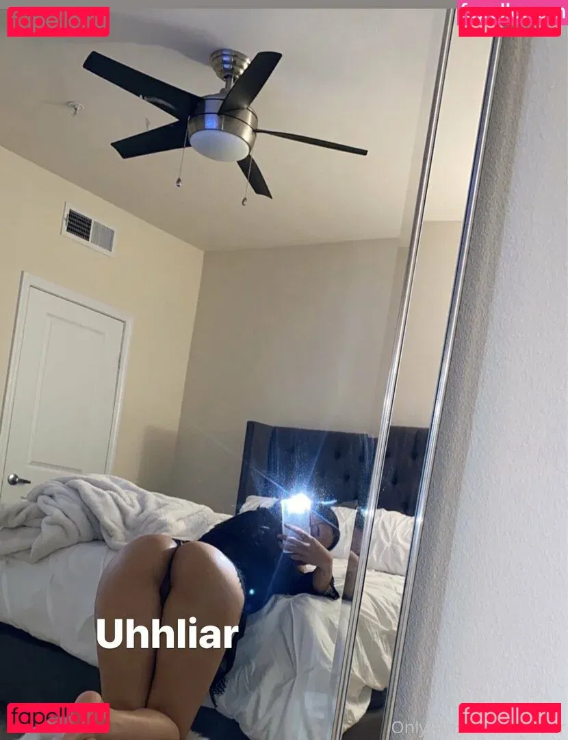 ulyra.me Onlyfans Photo Gallery 