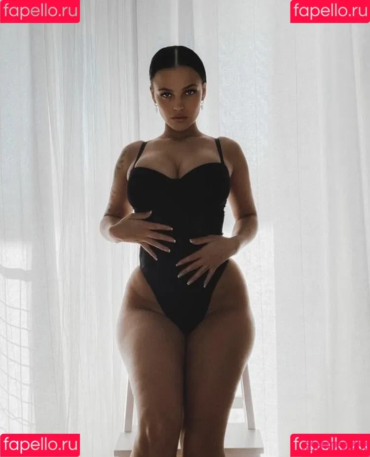 Jeje Lopes Onlyfans Photo Gallery 