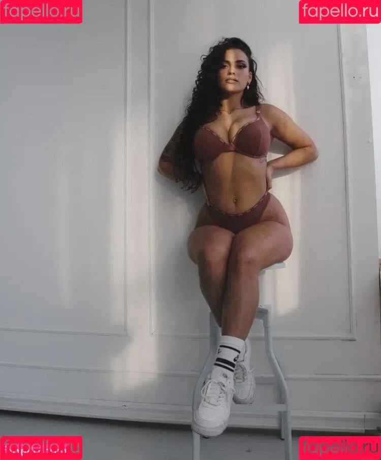Jeje Lopes Onlyfans Photo Gallery 