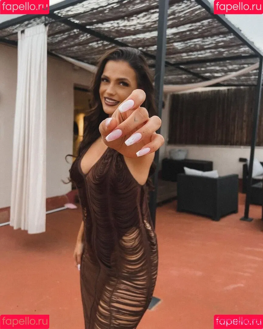 Jeje Lopes Onlyfans Photo Gallery 