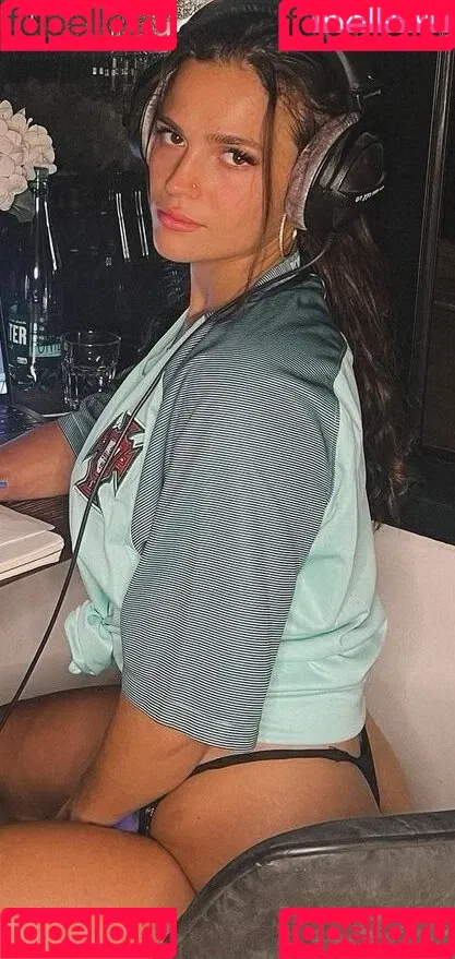Jeje Lopes Onlyfans Photo Gallery 