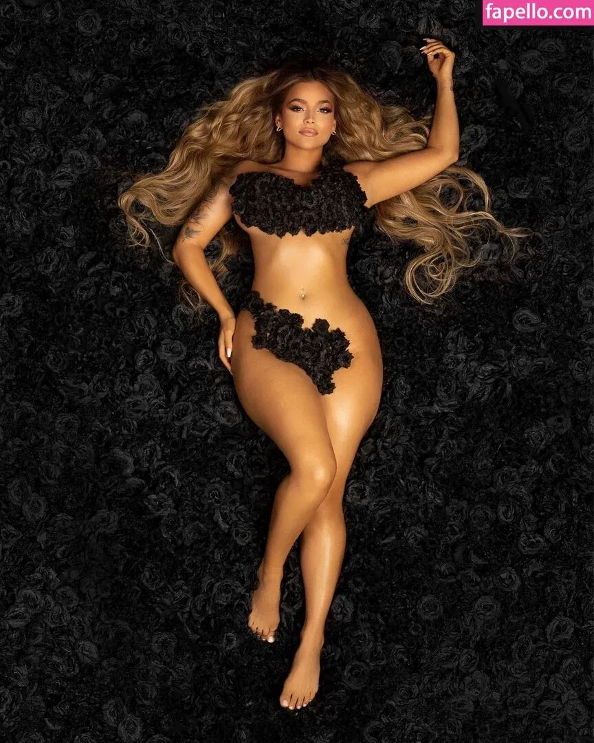 Jeje Lopes Onlyfans Photo Gallery 